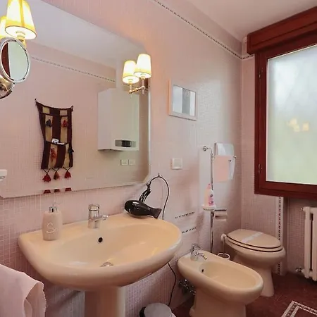 La Barca Nel Frutteto Natura E Relax In Collina * Lagune