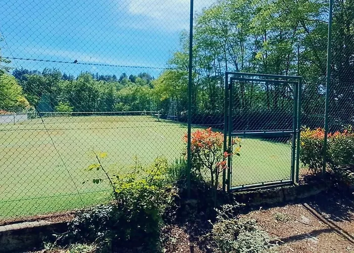 La Barca Nel Frutteto Natura E Relax In Collina