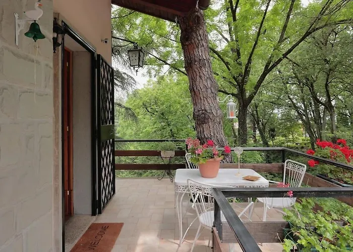 La Barca Nel Frutteto Natura E Relax In Collina